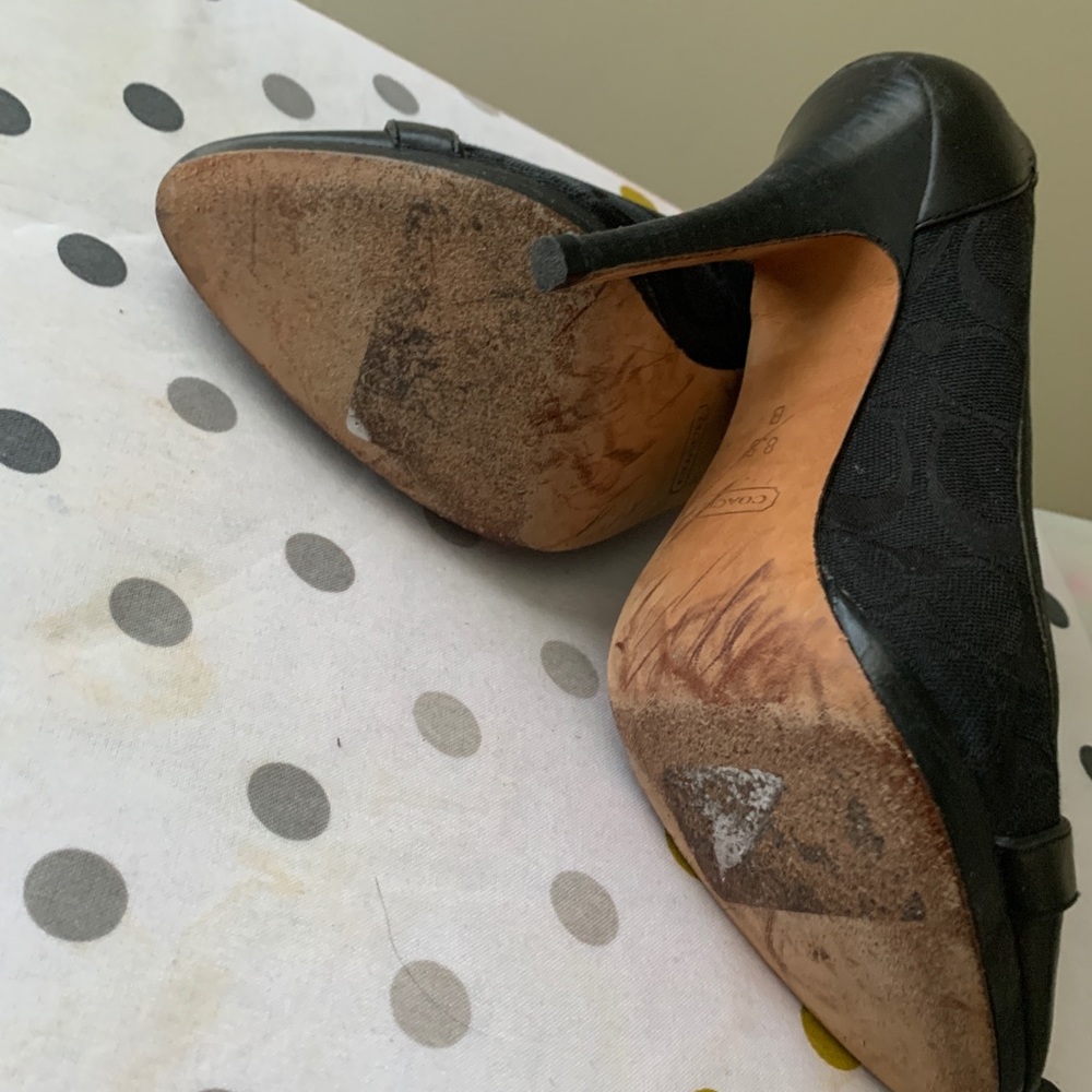Coach Heels - Picture 6 of 8